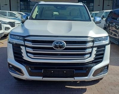 تويوتا لاند كروزر TOYOTA LAND CRUISER VXR 3.5L HYBRID COLOR WHITE MODEL 2025