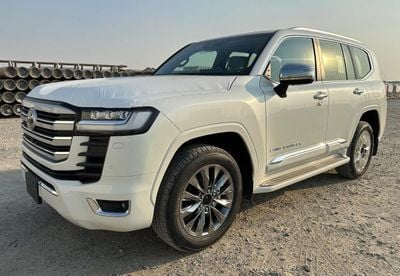 تويوتا لاند كروزر Toyota Land Cruiser VX 3.5L 2026 TT With Radar (Export Only)