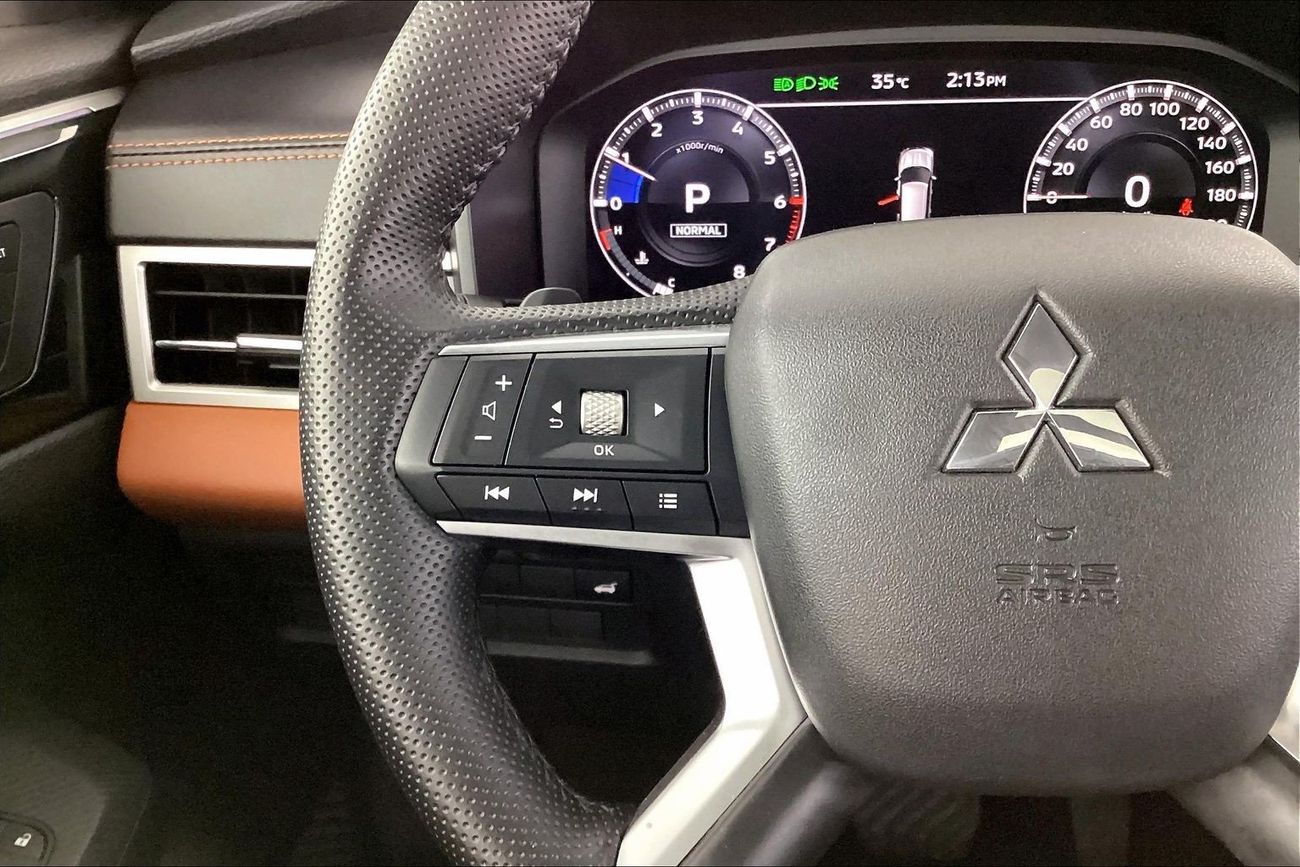 ميتسوبيشي آوتلاندر Premium - Launch Edition | شامل الضمان | 0 ﺪﻔﻋﺓ ﺃﻮﻟﻯ