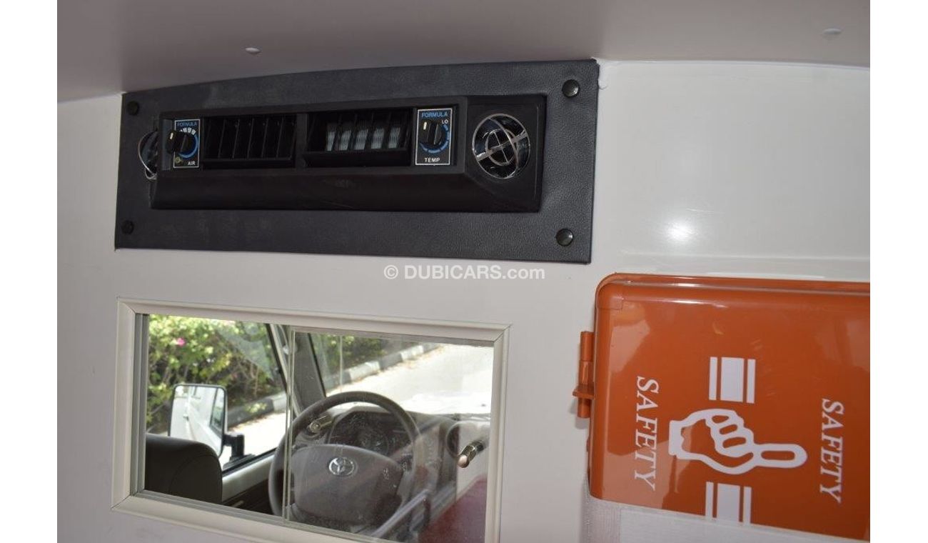 Toyota Land Cruiser 2017  MODEL NEW  LC 78 4.5L DIESEL AMBULANCE WAGON