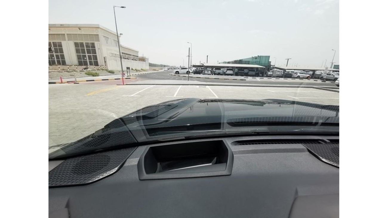 Toyota Tundra Toyota Tundra ( i-FORCE MAX ) Platinum Hybrid - 2024 - Black