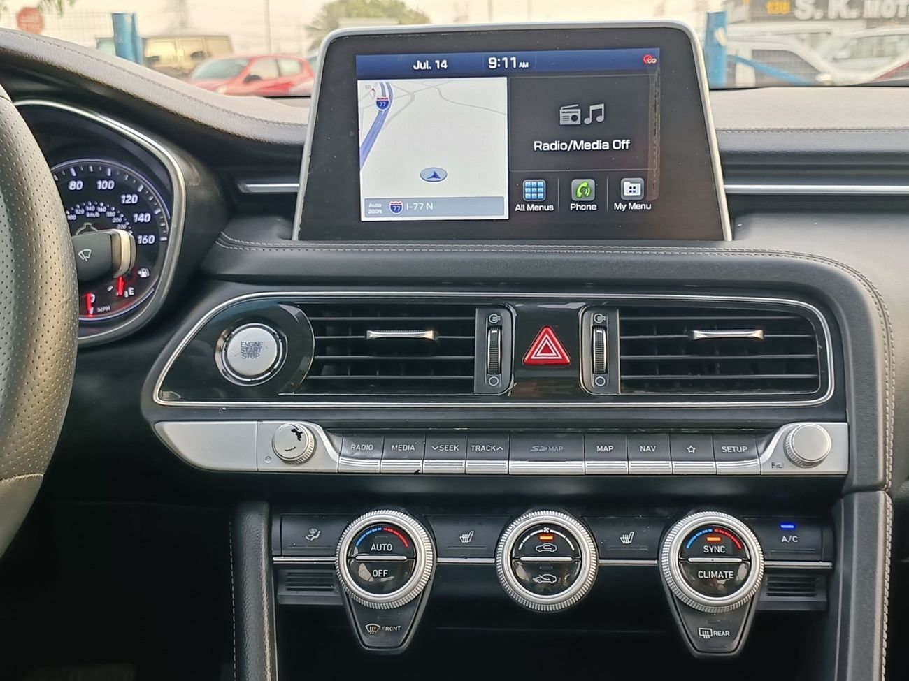 جينيسس G70 / SUNROOF/ LEATHER/ TRIP TONIC/ FULL OPT/ 1040 MONTHLY / LOT#72947