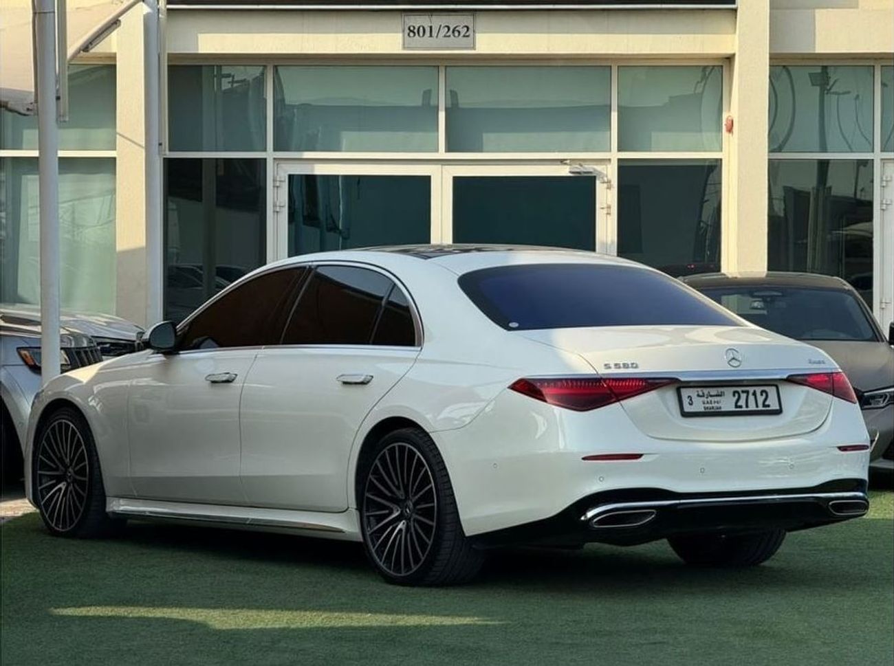 مرسيدس بنز S 580 اكسكلوسيف 4M مرسيدس بنز S580 خليجي فل ابشن صبغ وكاله تشييكات وكاله بحاله ممتازه