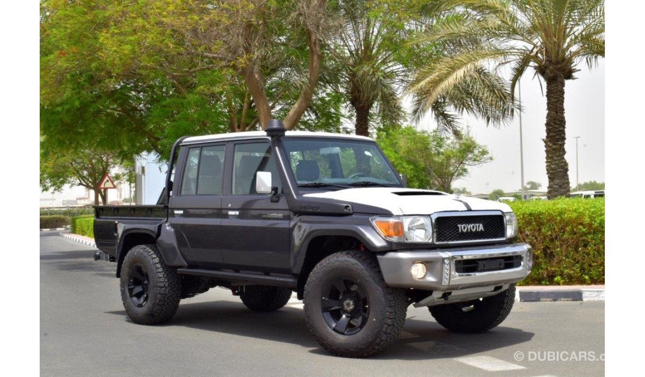 تويوتا لاند كروزر بيك آب 79 DOUBLE CABIN 4.5L V8 DIESEL XTREME