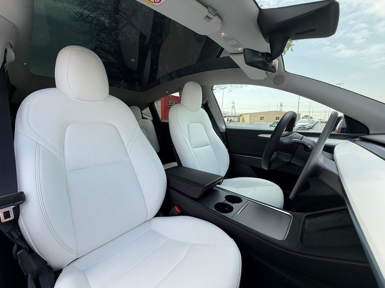 Tesla Model Y Long Range (AWD)