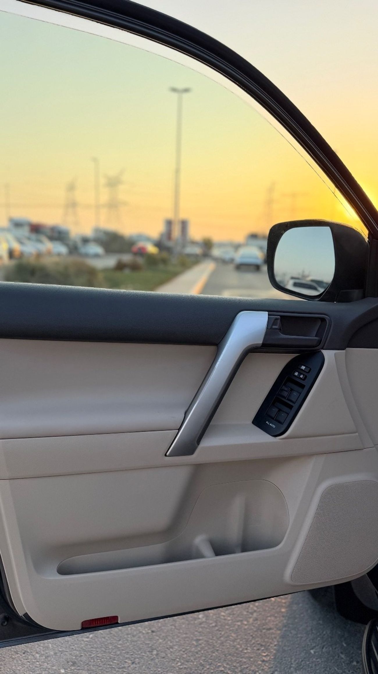 تويوتا برادو TX-L Top 2.7L