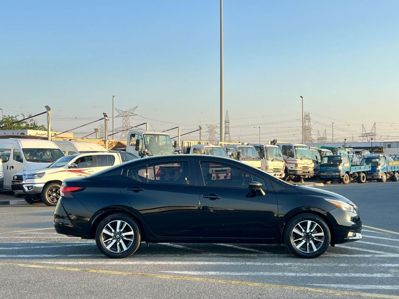 Nissan Sunny 2022 Nissan Sunny 1.6L V4  GCC - FWD  - Full Option - Radar & Sensor 360* CAM - Agency Serviced