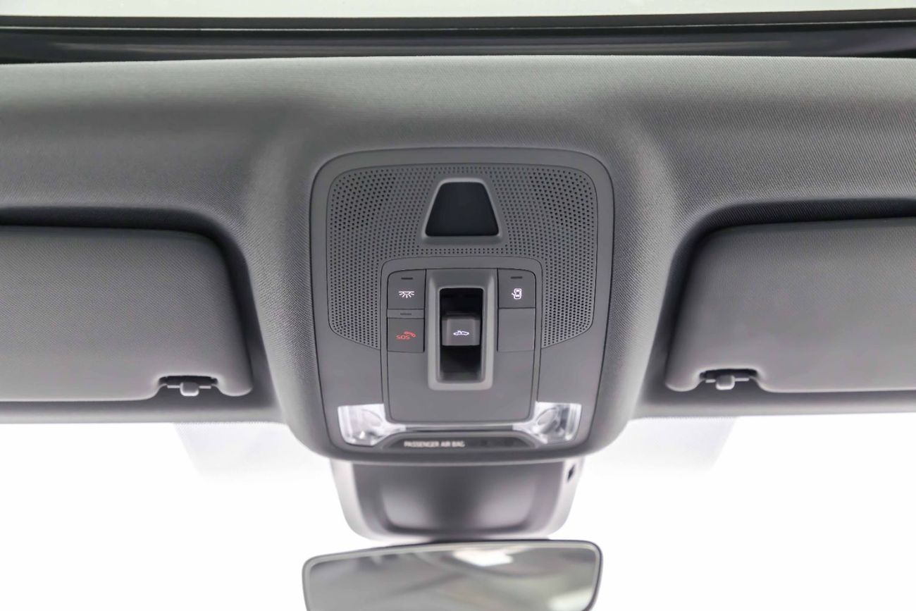 أودي A3 Sportback Flight Premium 1.5L - White Inside Black