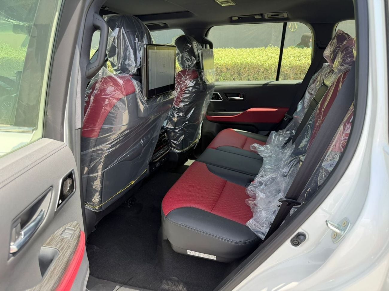 Toyota Land Cruiser VXR