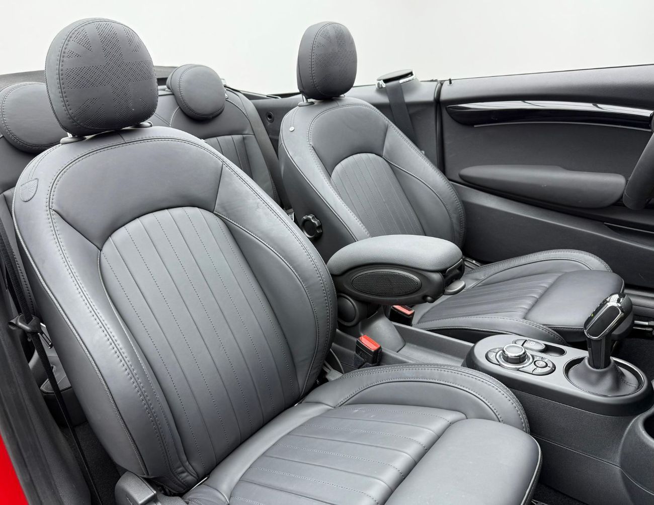 Mini Cooper 2024 Mini Cooper JCW, 2026 Mini Warranty + Service Pack, Very Low Km, Fully Loaded, GCC