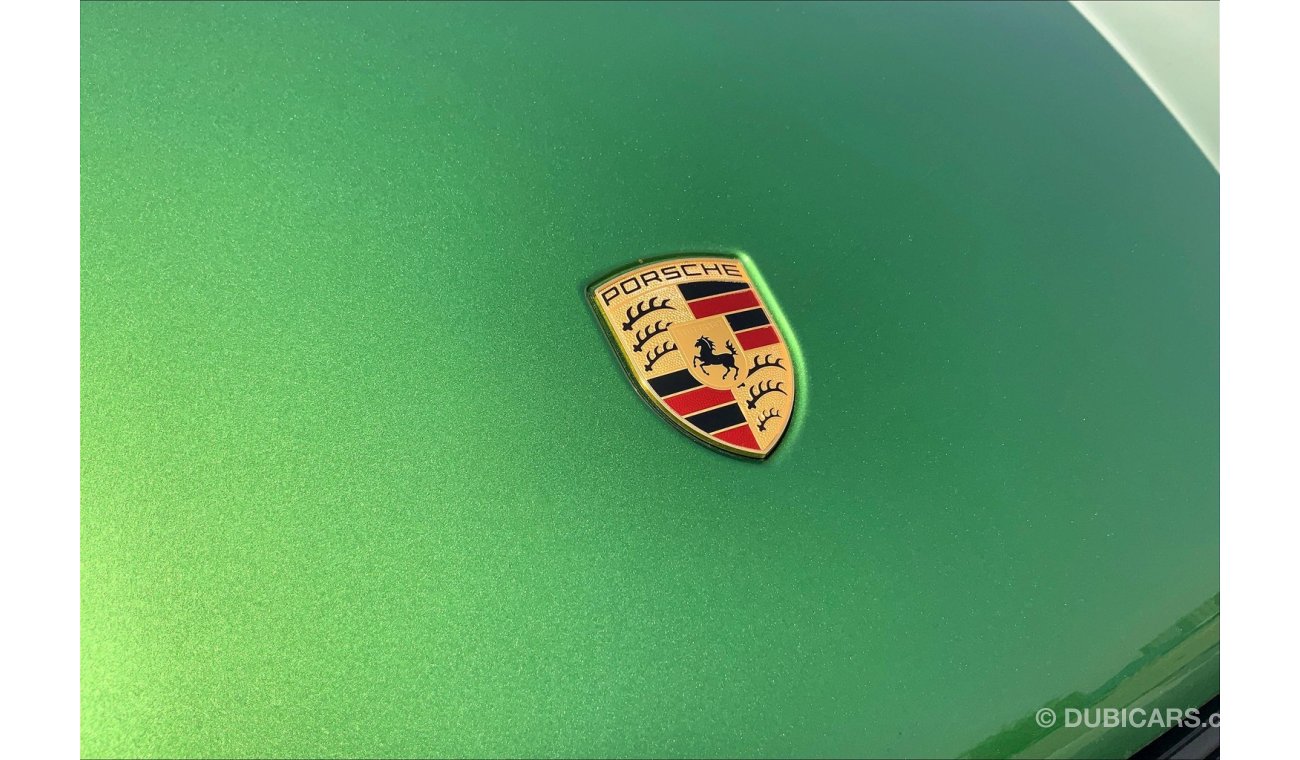 Porsche Macan Standard+ & Sport Chrono Package