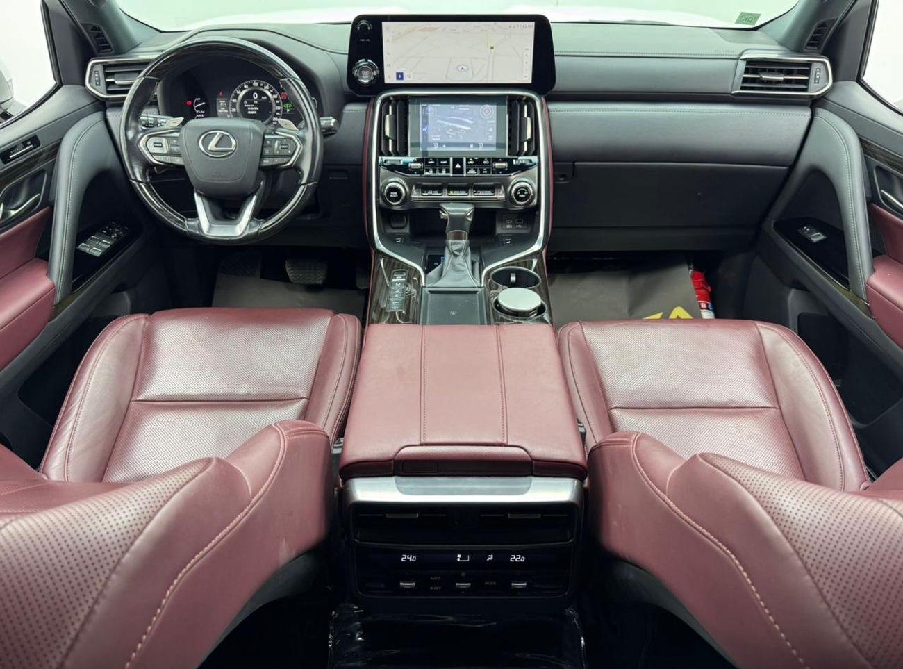 Lexus LX 600 Prestige 3.5L ( CYL) 2023 Lexus LX600 Prestige, Lexus Service History, 1 Year Warranty, 7 Seater, GC