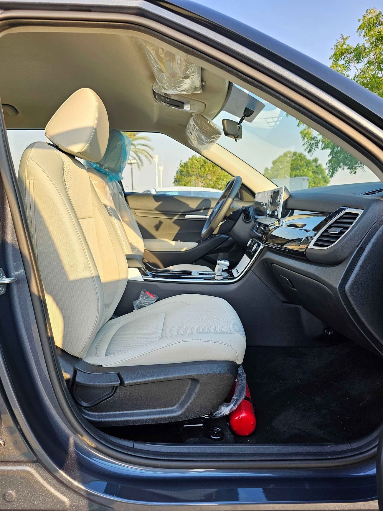 كيا سيلتوس 1.5L V4 / DVD+CAMERA / PUSH START (CODE #  67974)