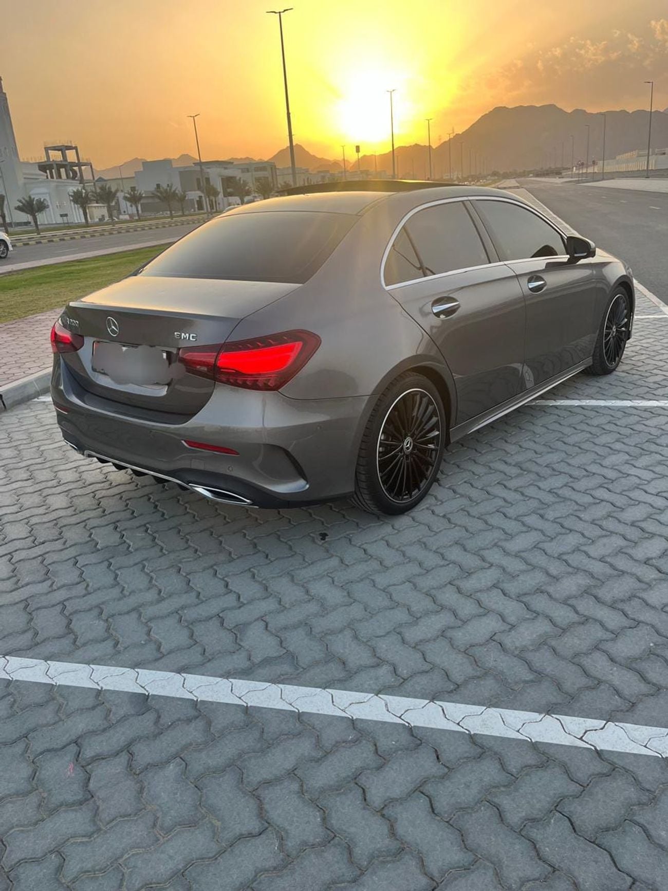مرسيدس بنز A 200 AMG 2024 | GCC Specs | 18,000 KM | EMC Warranty & Service Package
