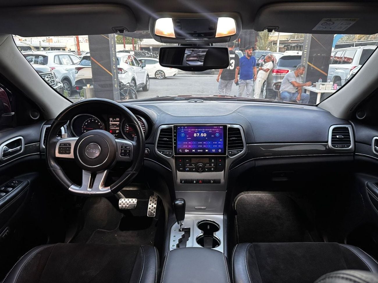 Jeep Grand Cherokee SRT8 6.4L