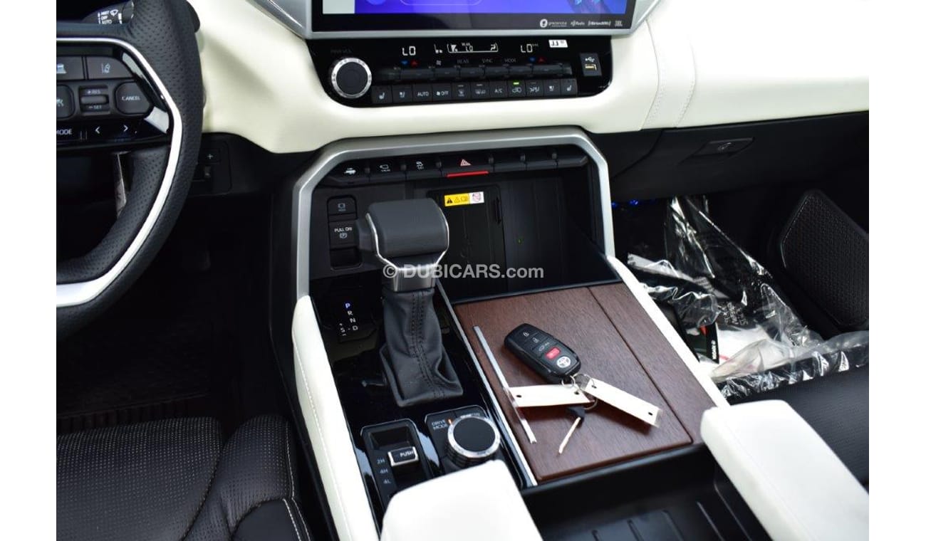 Toyota Sequoia Capstone Hybrid V6 3.5L Turbo 4wd 7-seater Automatic