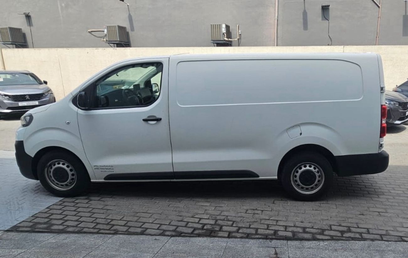 بيجو إكسبرت