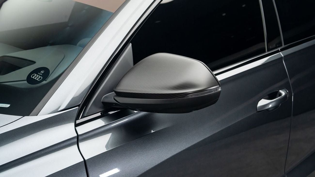 أودي RSQ8 Performance - 2025 - GCC Specs - Under Warranty and Service Contract