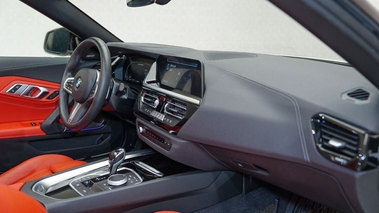 BMW Z4 M40i Roadster | AED 3,219 PM | Warranty Sept-2026 | GCC