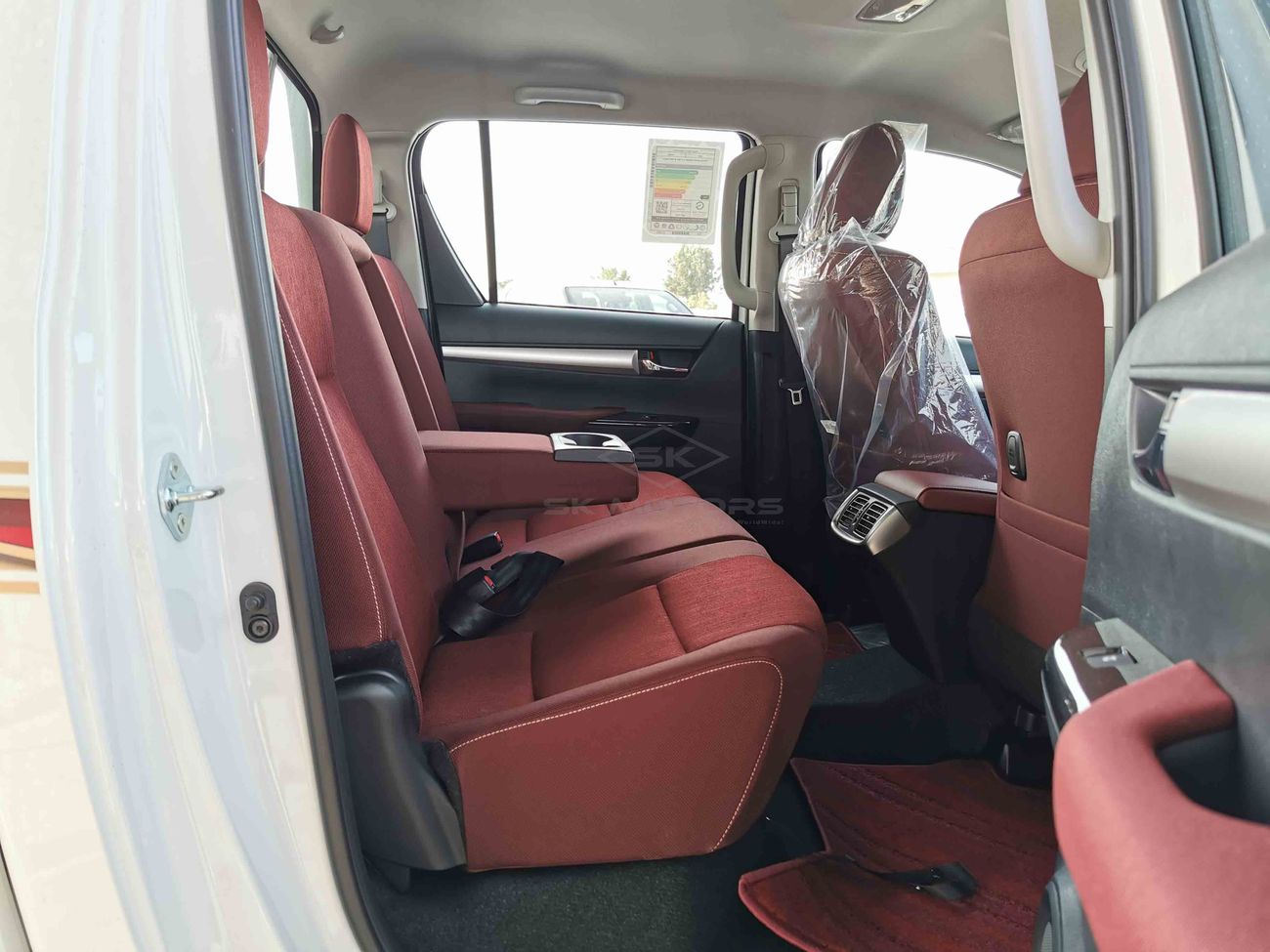 Toyota Hilux 2.7L, Manual, DRL LED Headlights, Rear Bedliner, Bluetooth, DVD, 4WD, Rear Camera (CODE # THFO03)