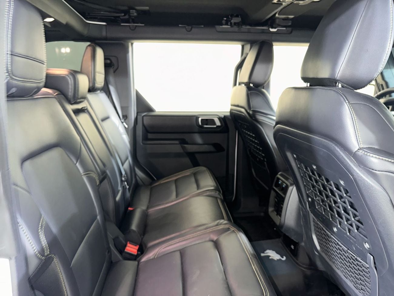 فورد برونكو BADLANDS /B4D4725 /AL TAYER MOTORS/AL QOUZ SHOWROOM