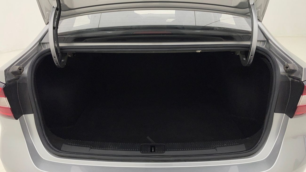 أم جي 5 STD 1.5 | بدون دفعة مقدمة | اختبار القيادة في المنزل