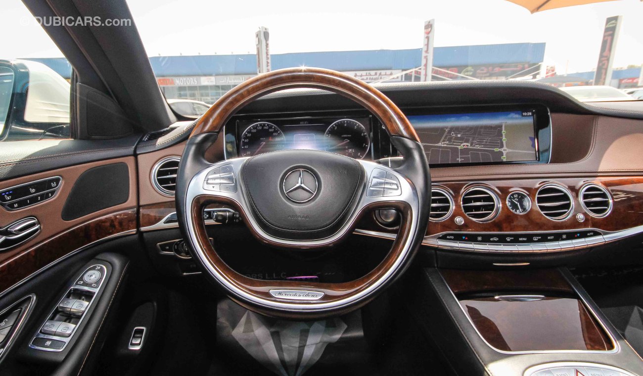 Mercedes-Benz S 500