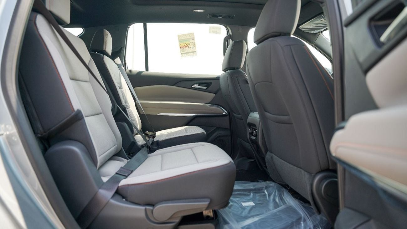 شيفروليه ترافيرس LT 2.5T Chevrolet Traverse LT FWD 2.5L SUV - 2024 (Export)