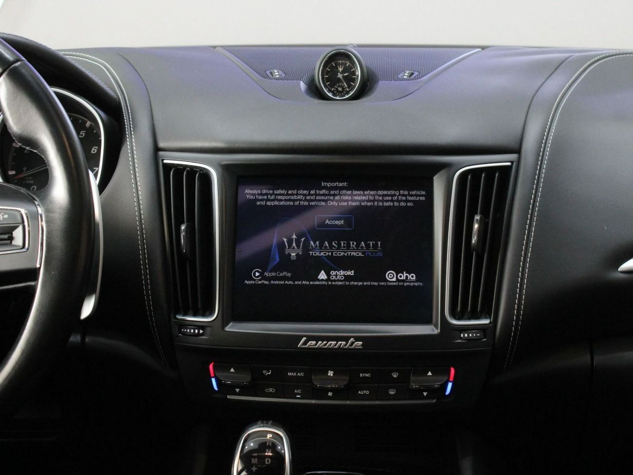 مازيراتي ليفونت SQ4 | V6