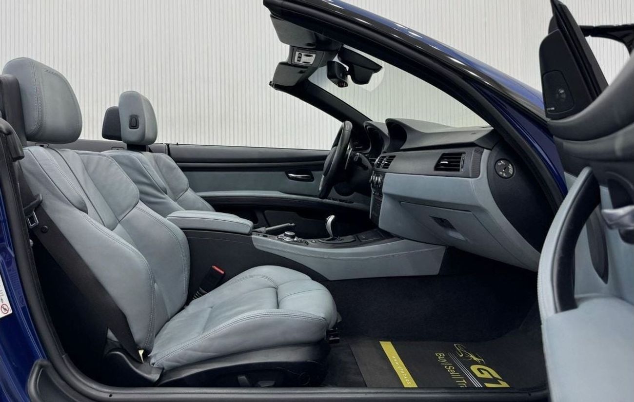 بي أم دبليو M3 2011 BMW M3 Convertible E93 (Lemans Blue Color), Full Service History, Excellent Condition, GCC