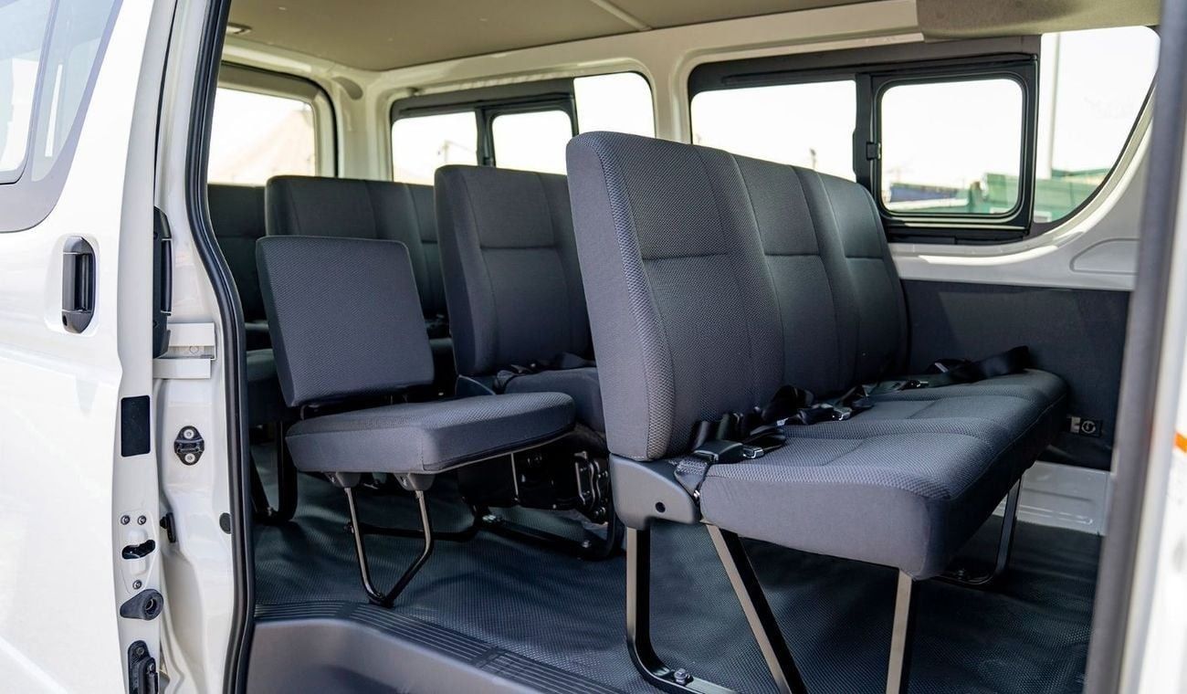 Toyota Hiace Toyota Hiace 2.5L Diesel STD MT 14 SET  MY2024