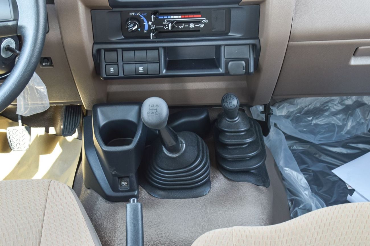 تويوتا لاند كروزر 70 LX78 V6 4.0L Petrol 2024YM