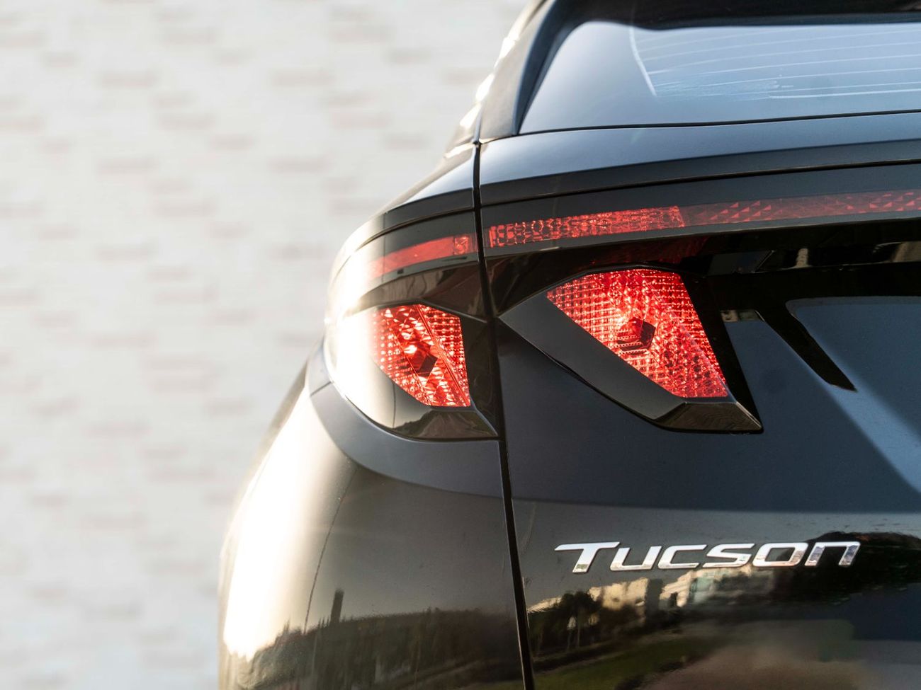 هيونداي توسون 2.0L Smart (FWD)