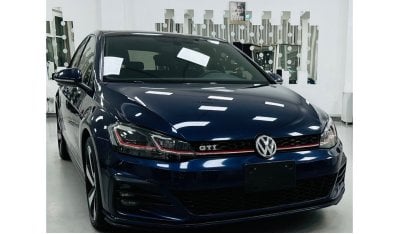 Volkswagen Golf GTI P1 GCC .. Original Paint .. Perfect Condition .. Club .. Panoramic Roof ..