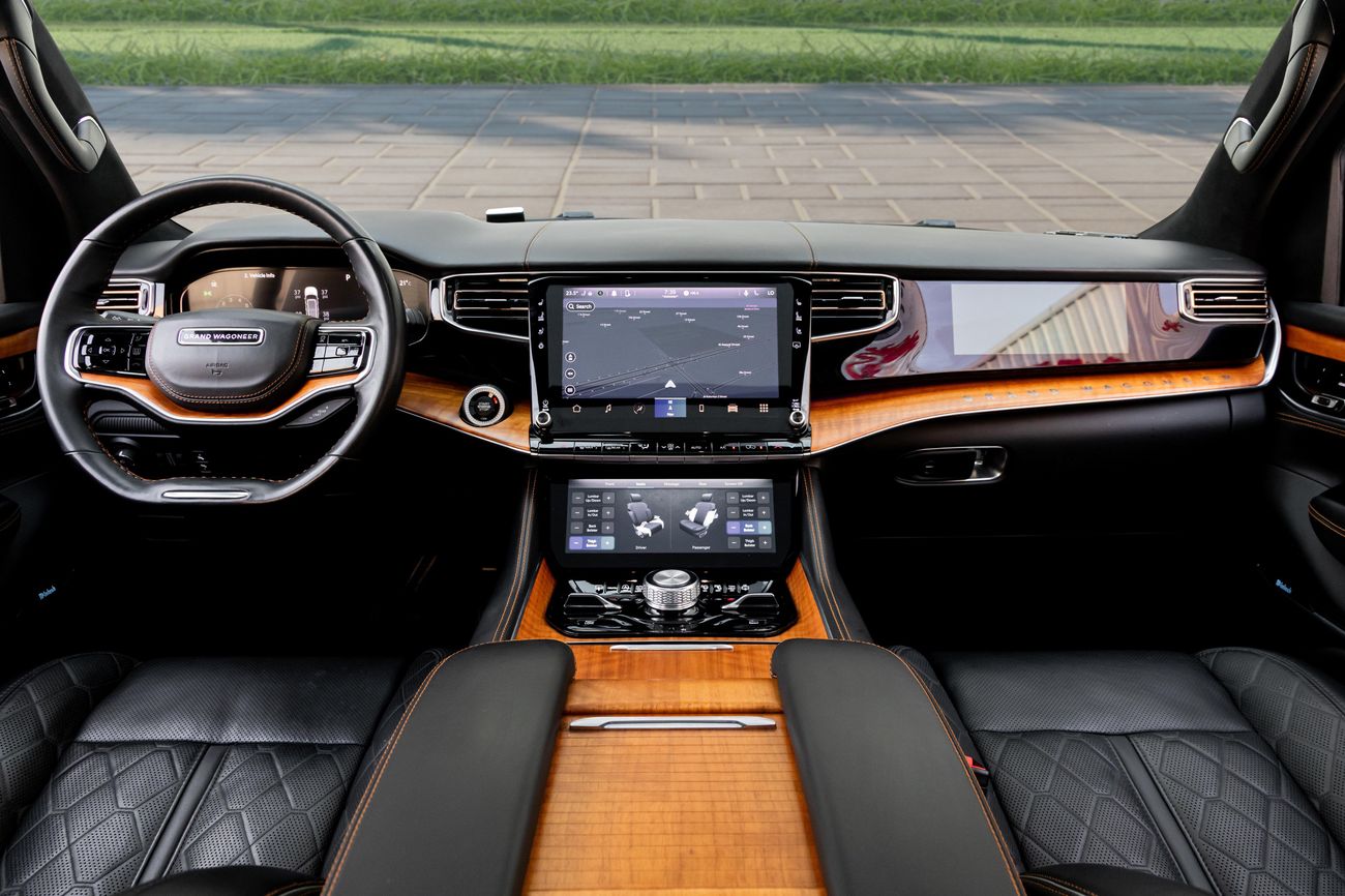 جيب جراند واجونير Grand Wagoneer Series III | 4,309 P.M | 0% Downpayment | JEEP WARRANTY | GRAND WAGONEER III | Ramada