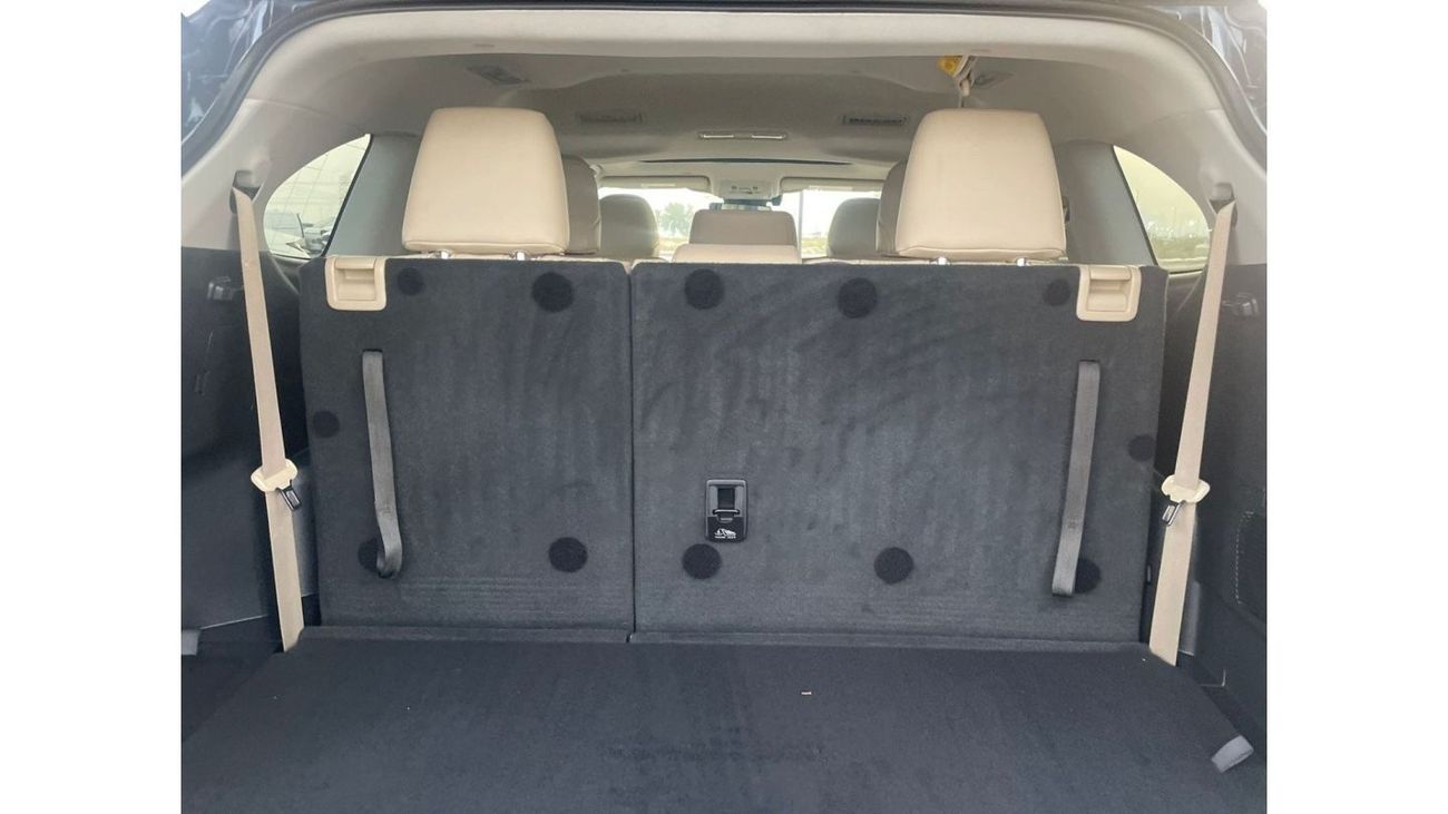 Toyota Highlander 2021 Toyota Highlander XLE hybrid Fuel - 2.5L V4 - Full Option - 4x4 AWD - Fully 7 Leather Seats - 5