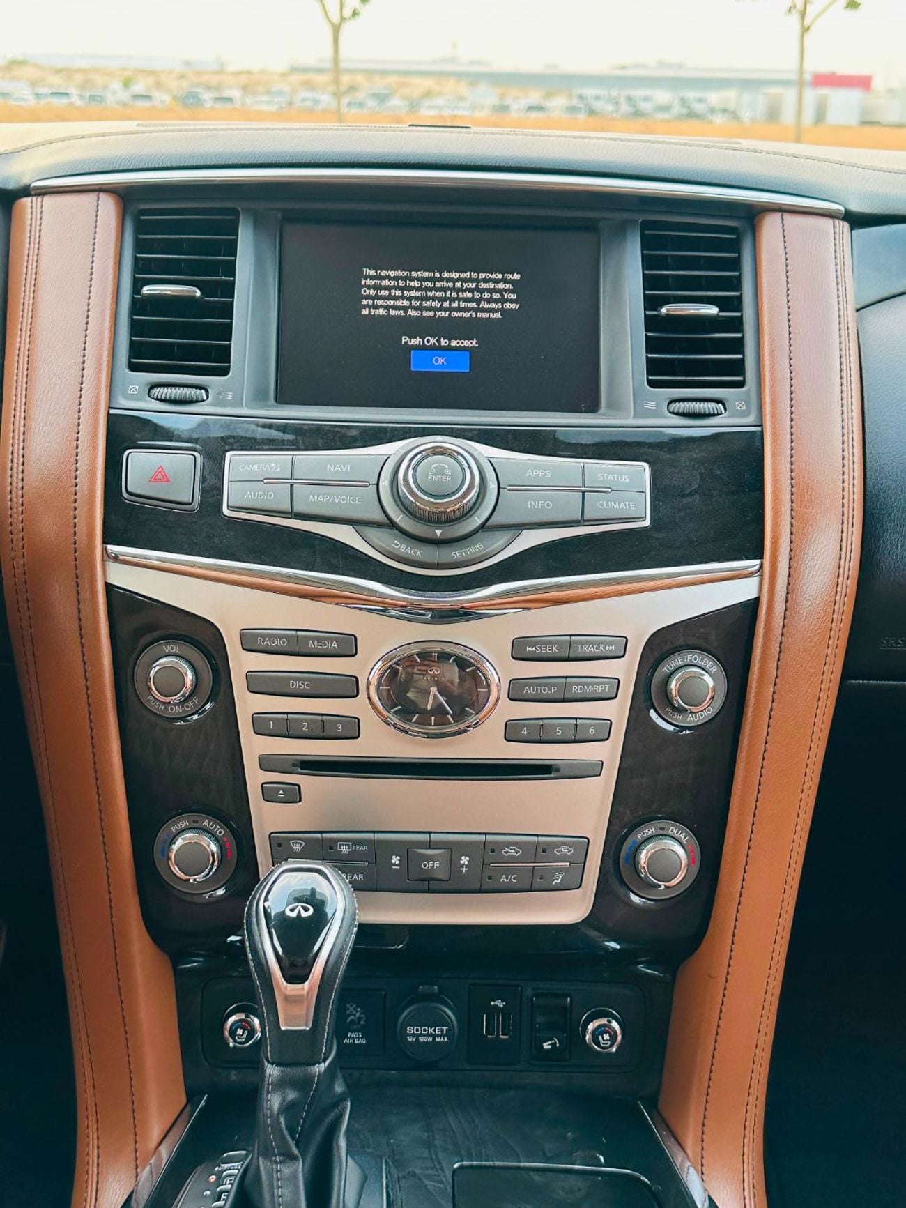 إنفينيتي QX80 LIMITED