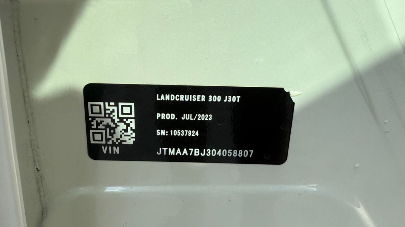 Toyota Land Cruiser Sahara export from Australia