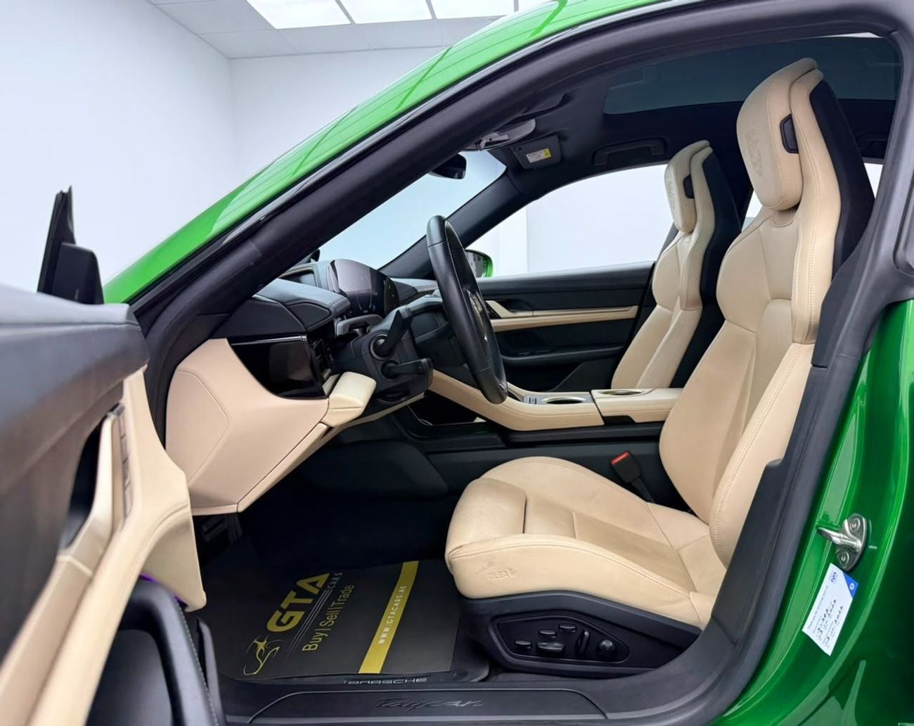 Porsche Taycan 4S 2022 Porsche Taycan, Porsche Warranty+Full Service History, European Specs