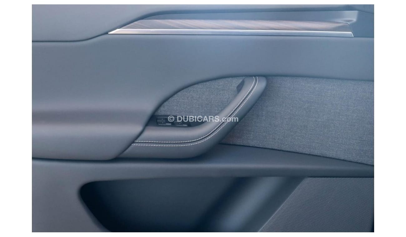 تسلا موديل اكس Tesla Model X Plaid 2023 (BRAND NEW) GCC under Agency Warranty with Flexible Down-Payment