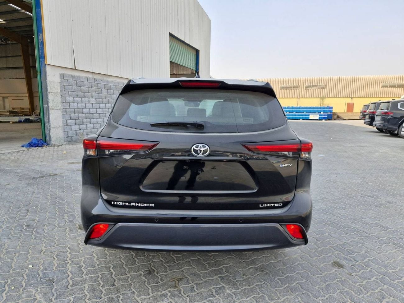 Toyota Highlander VXR 2026 TOYOTA HIGHLANDER LIMITED 2.5L HYBRID 4 CYL
