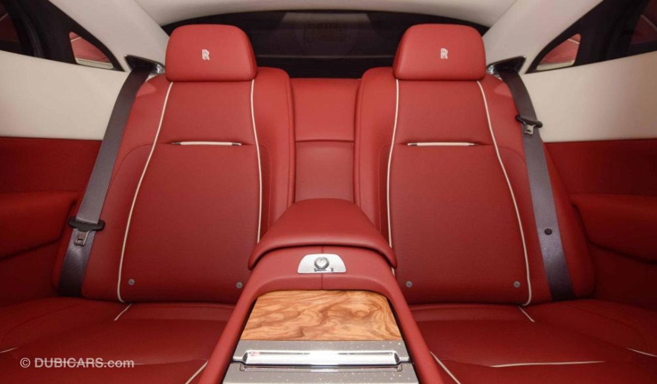 Rolls-Royce Wraith / GCC Specifications / Warranty / Service Contract