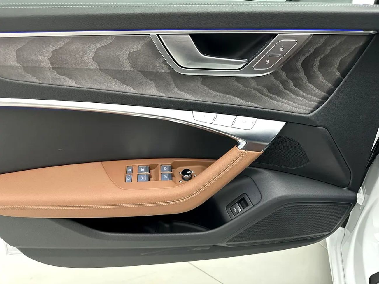 Audi A6 Sedan 40 TFSI 190hp S line (Ref# 057407) EXCLUSIVE RAMADAN OFFER