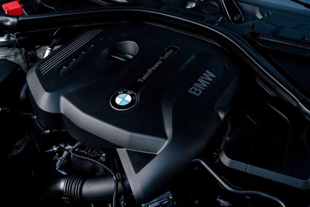 بي أم دبليو 420i سبورت لاين Convertible M-Kit | 1,762 P.M  | 0% Downpayment | Excellent Condition!