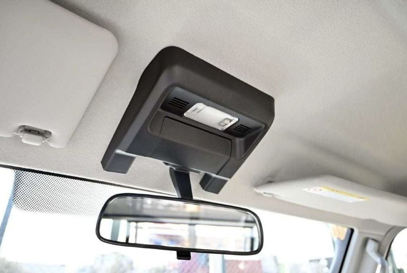 Toyota Land Cruiser Pick Up LC79 PICK UP SINGLE CABIN 2.8 DIESEL A/T - GCC