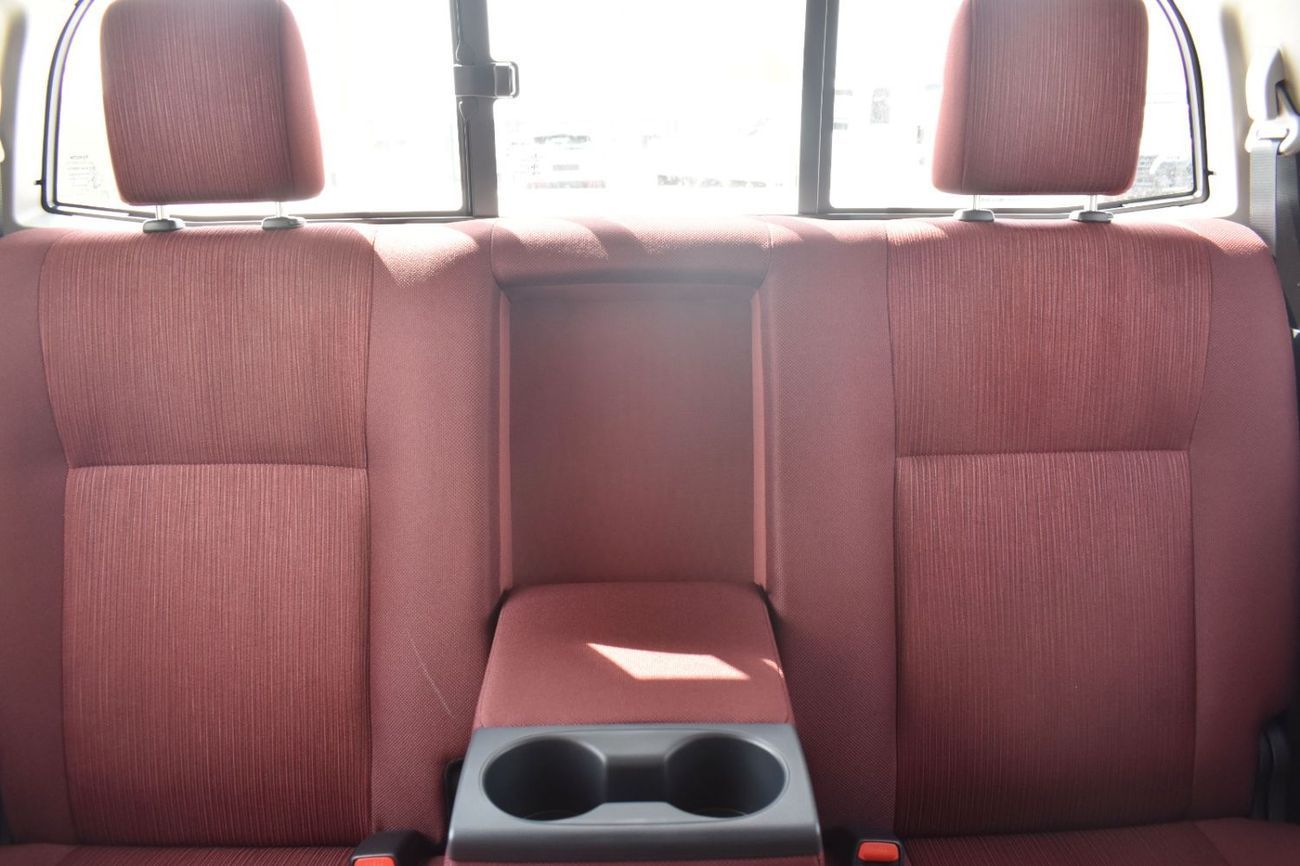 تويوتا هيلوكس HILUX SR5 2.7L AT 2025