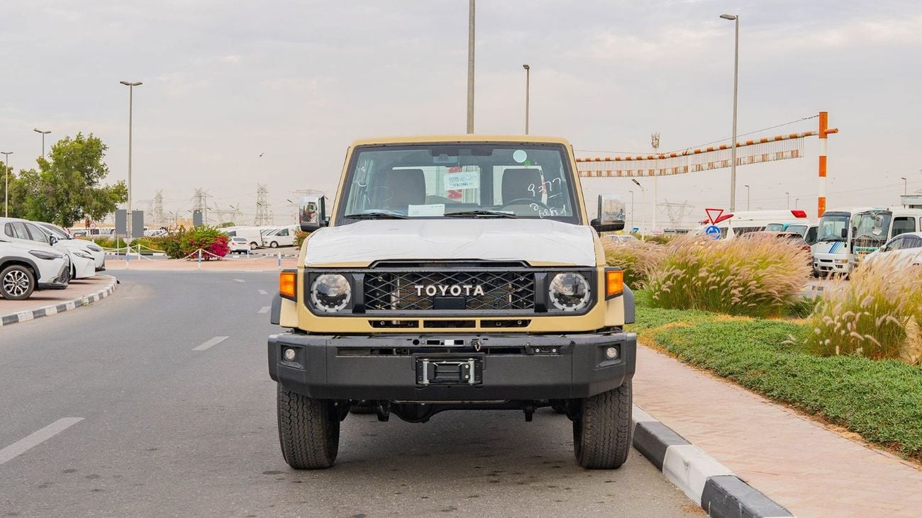 Toyota Land Cruiser 70 2025 Toyota Land Cruiser LC71 4.0L AT Petrol Full Option