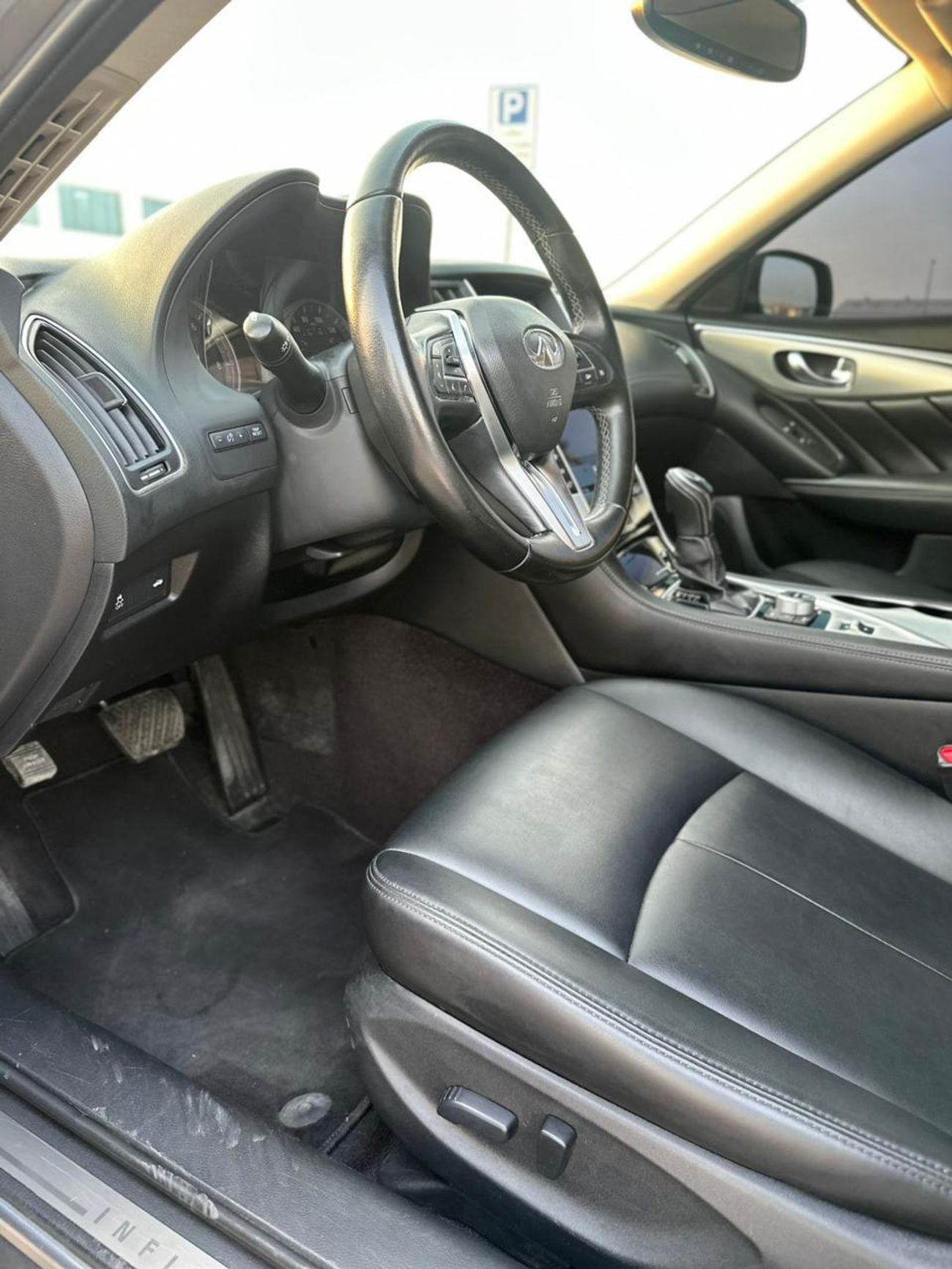 إنفينيتي Q50 Premium 3.0L (326 HP)