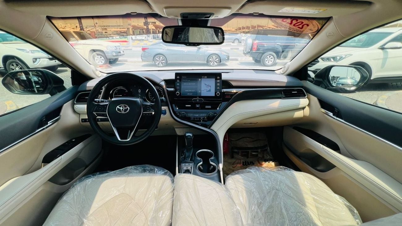 تويوتا كامري LUMIERE HEV LIMITED