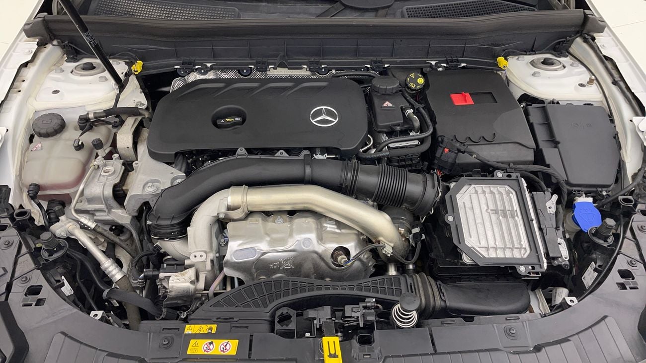 Mercedes-Benz GLB 250 2024 PREMIUM PLUS AMG | AED 2273/Month | 0 DP | 30 Day Return | Warranty